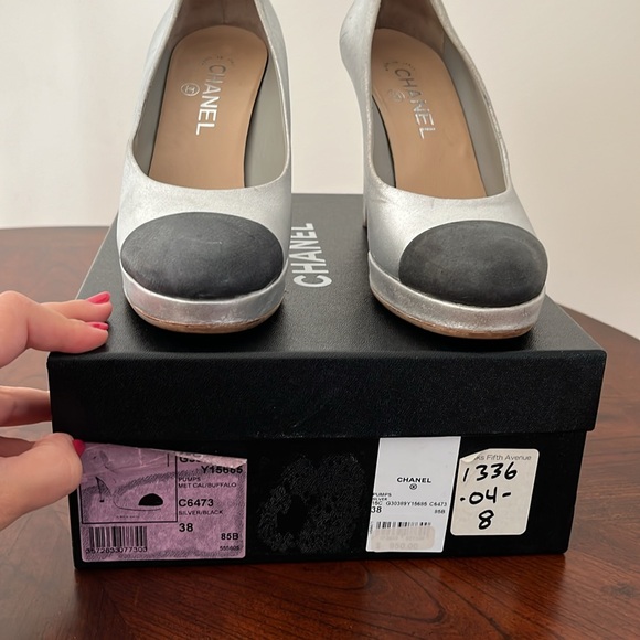 Chanel Heels - Picture 8 of 10